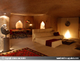Foto Wohnzimmer der Höhlen Suite Kaya Odalar - ASMALI CAVE HOUSE Romantik und Höhlen Hotel in Kappadokien, der Insider Tip für Ihren individuellen Urlaub in der Türkei